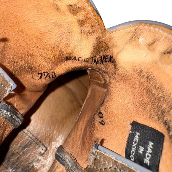 Frye Billy Short Pull On Distressed Grey Leather Bootie Boots Size 7.5 - Picture 5 of 6